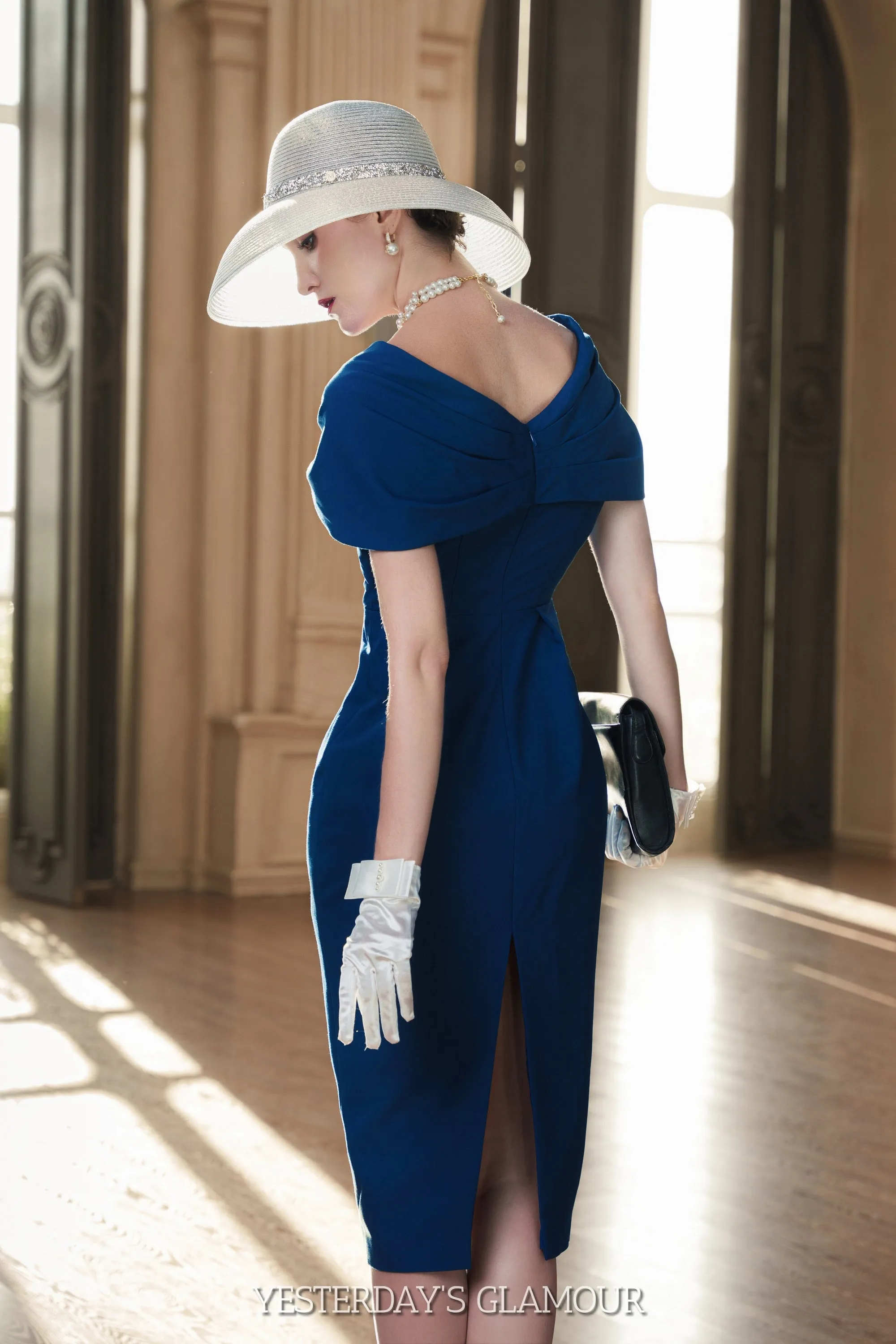 Bria Elegant Tulip Silhouette Dress with Structured Shoulder Design